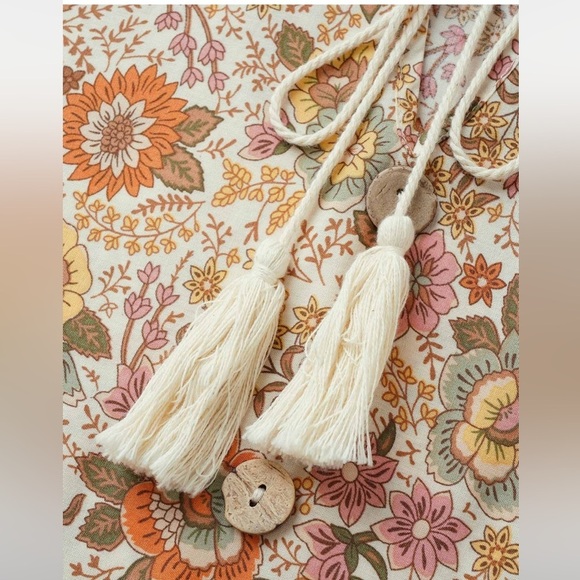 BloomChic Plus Size Rayon Boho Print Button Detail Tie Neck Blouse - Picture 4 of 6